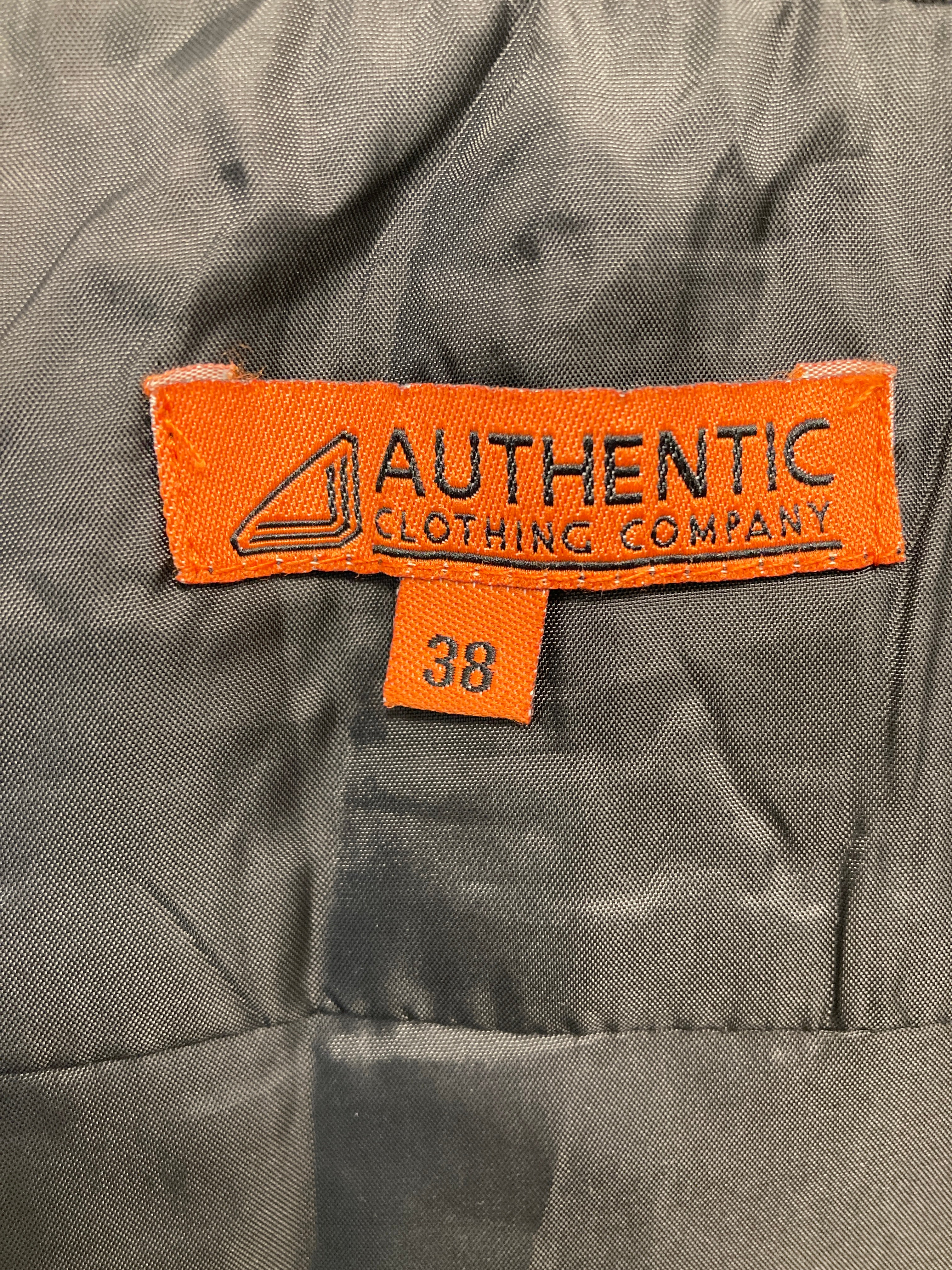 Authentic Nederdel